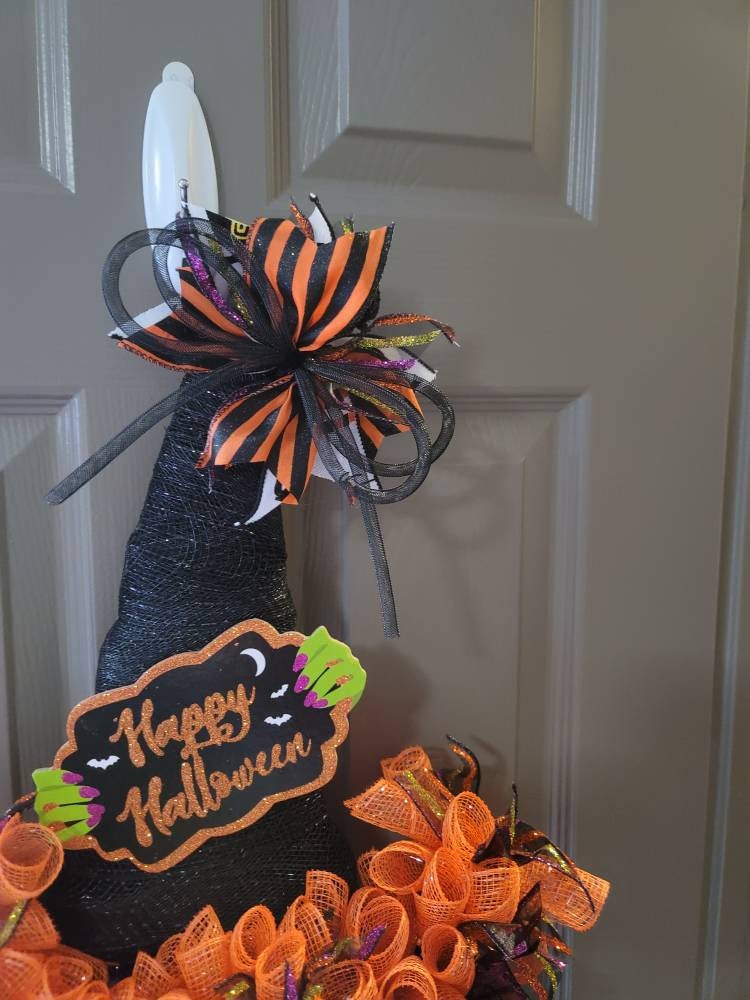 Halloween Witches Hat Wreath, Door wreath,  Halloween wreath