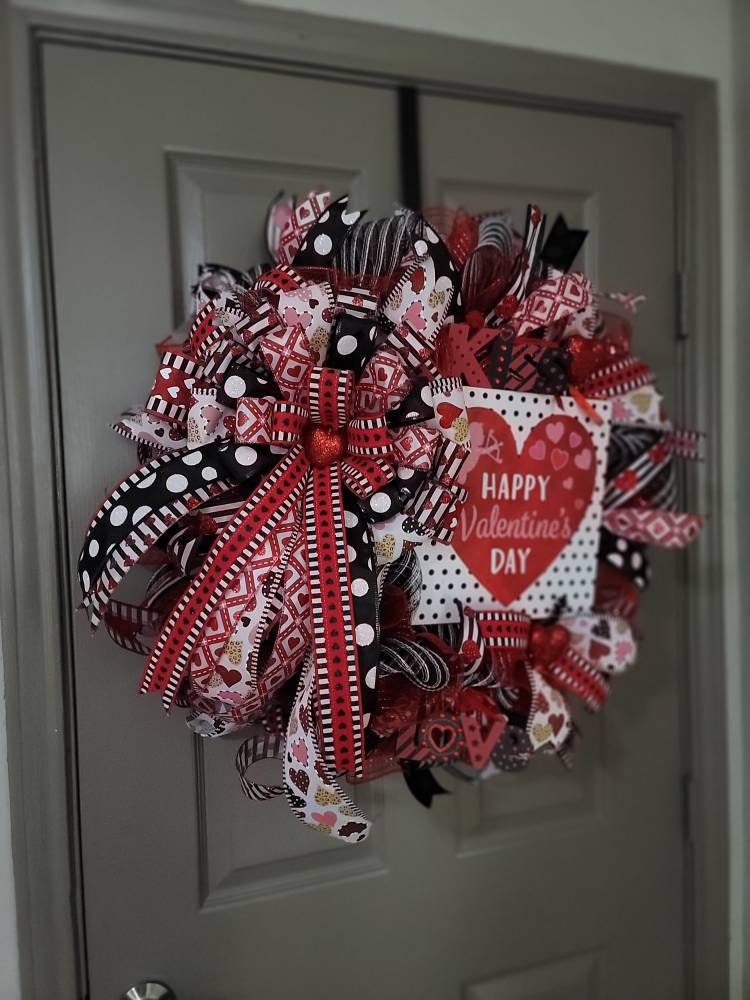 Valentine's wreath,  red and black wreath,  heart wreath,  door hanger,  seasonal wreath