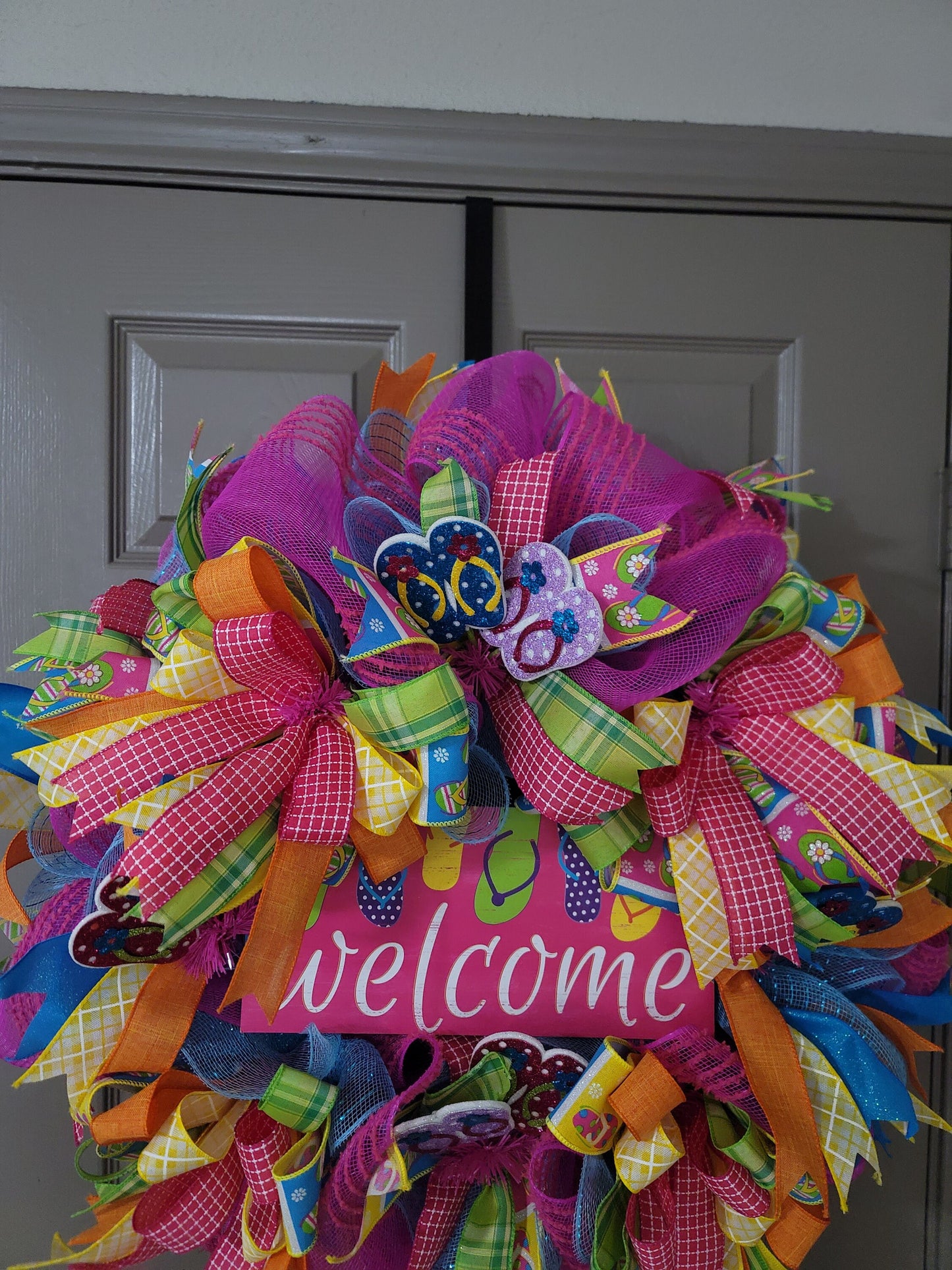 Bright Summer wreath,  seasonal wreath,  flip flop wreath