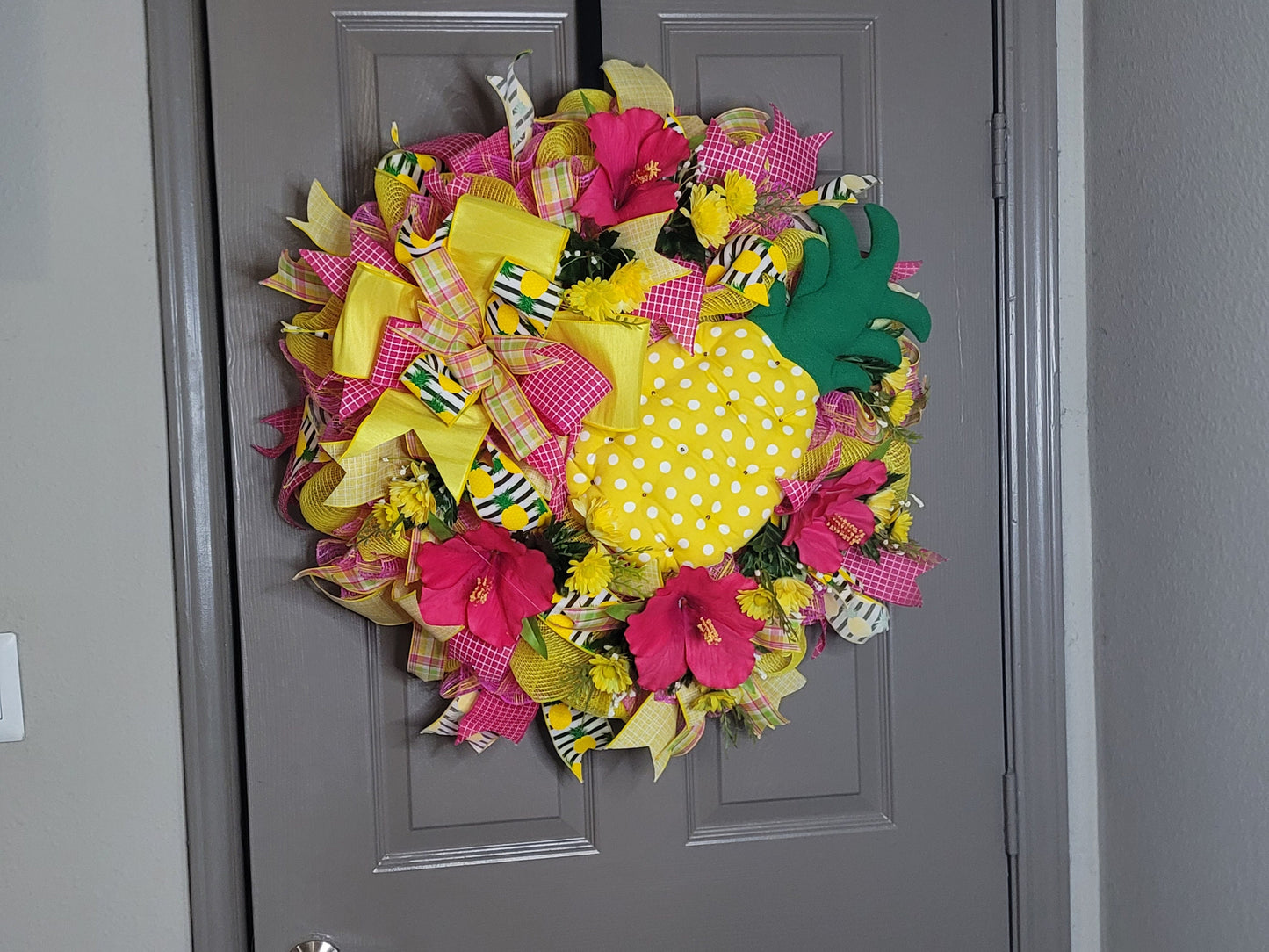 Bright Summer wreath,  Pineapple wreath,  pink hibiscus,  yellow and hot pink